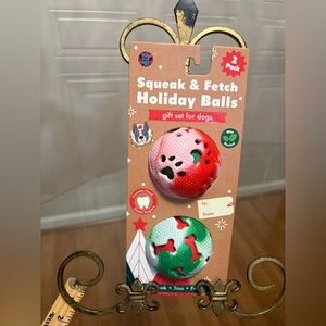 Bow Wow  Christmas Set Of 2  Spike Squeaky  Ball  3”